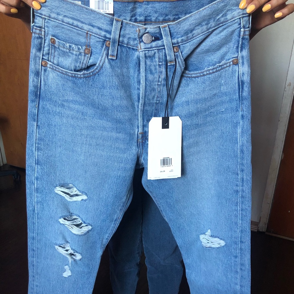 501 levis - Picture 1 of 4